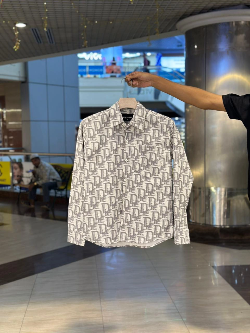 MEN'S SHIRT